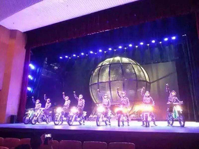 本地大型雜技表演,小丑表演,馬戲團商演聯(lián)系電話